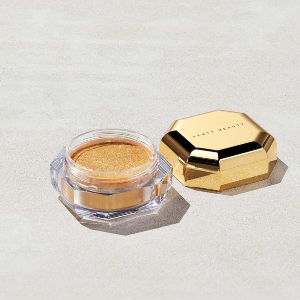 New limited editions Fenty Fairy Bomb Shimmer Powder Trophy Wife made in Canada
